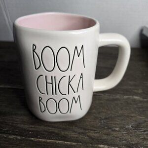 NWT Rae Dunn Artisan Boom Chicka Boom Easter Spring Mug 2021 Pink Interior